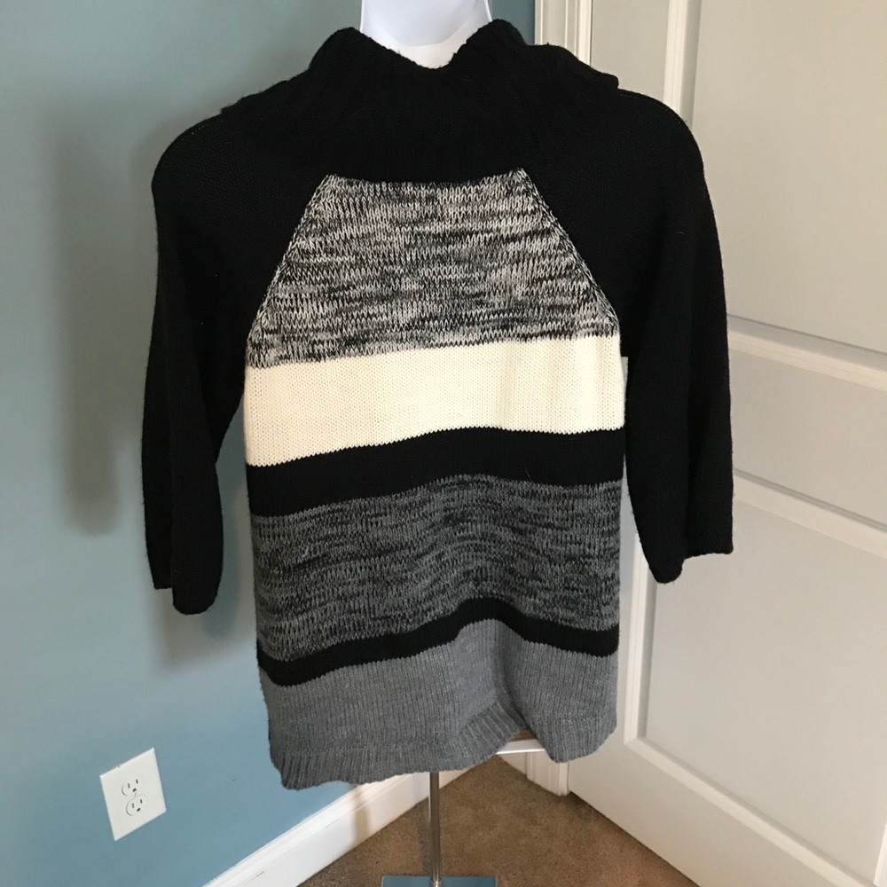 Style & Co Sweater - Picture 3 of 5